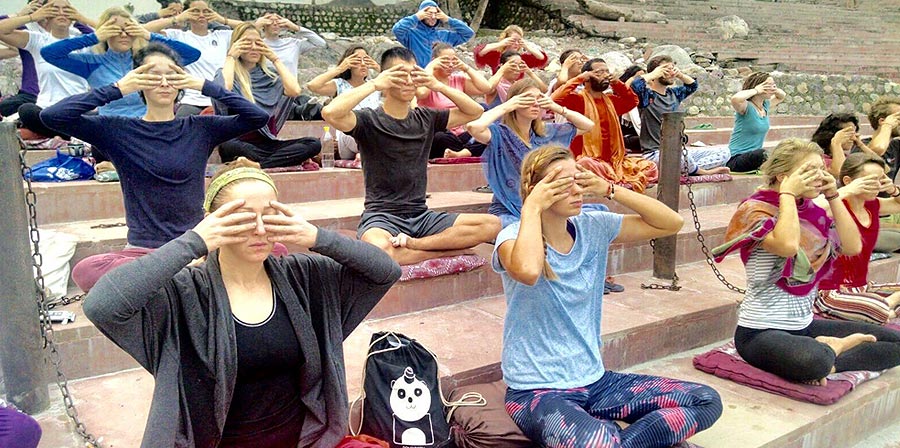 best 300 hour yoga teacher training in india