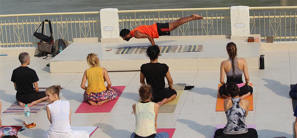 300 hour yoga course in rishikesh india